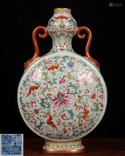 A FAMILLE ROSE GLAZE GOURD VASE WITH FLOWER PATTERN