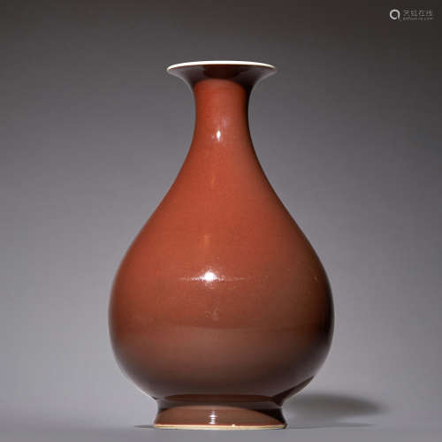 清道光 霁红釉玉壶春瓶