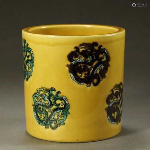 ANCIENT CHINESE YELLOW GLAZED CARVED 