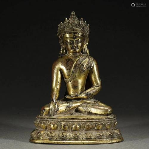 ANCIENT TIBETAN GILT-BRONZE BUDDHA STATUE