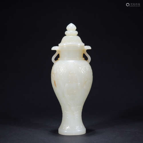 A jade vase,Qing dynasty