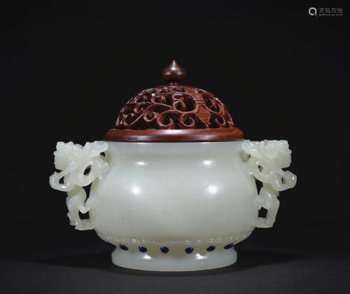 Qing dynasty jade censer