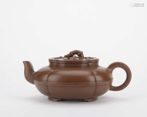 Qing dynasty dark-red enameled pottery teapot