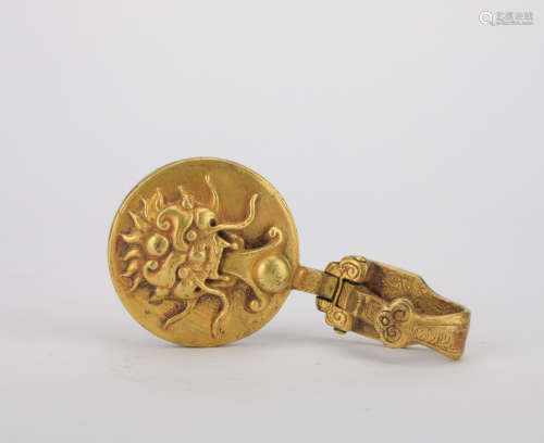 Qing dynasty gilt bronze buckle