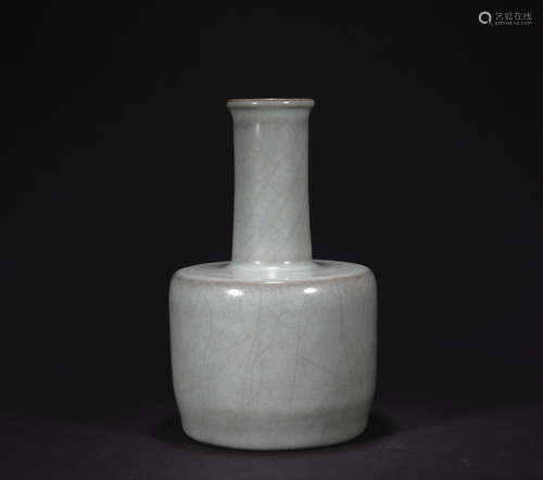 A officer glazed vase,Qing dynasty