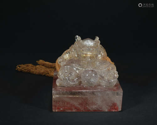 A crystal 'dragon' seal,Qing dynasty