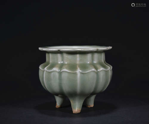 A officer glazed censer,Qing dynasty