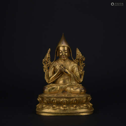 Qing dynasty gilt bronze statue of Tsongkhapa