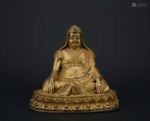 A gilt-bronze figure of Guru,Qing dynasty