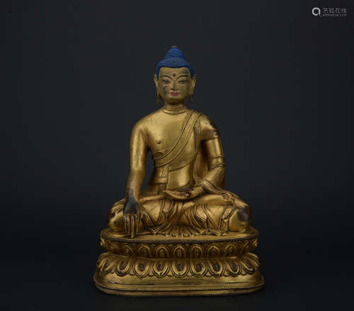 A gilt-bronze figure of Sakyamumi,Qing dynasty