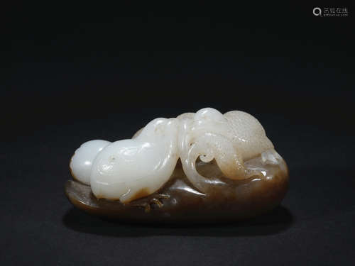 Qing dynasty jade mandarin duck ornament