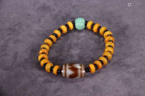 A Chinese Amber Bracelet With Turquoise Stone&Dzi