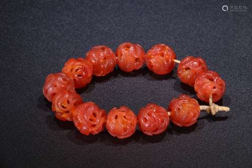 A Chinese Agate Bracelet