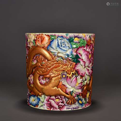 A Chinese Porcelain Enameled Dragon Brush Pot