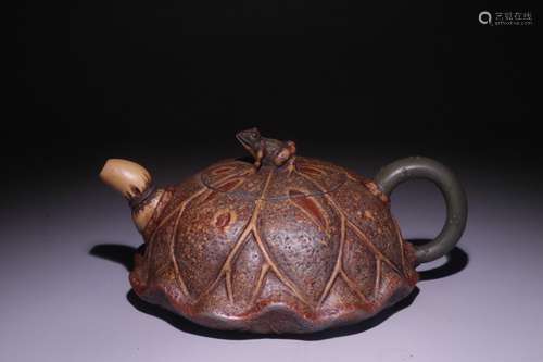 A Chinese Zisha Teapot