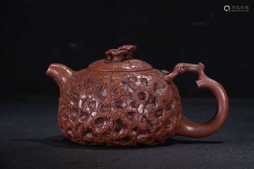 A Chinese Zisha Teapot