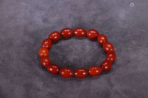 A Chinese Amber Bracelet