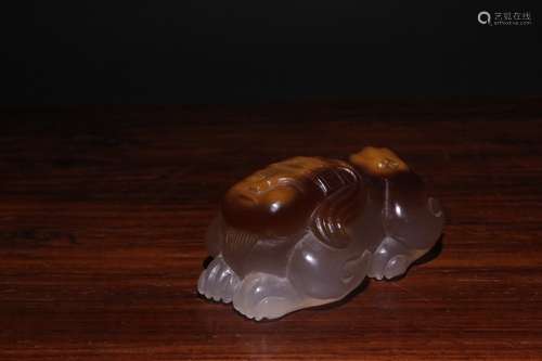 A Chinese Agate Figure Ornament