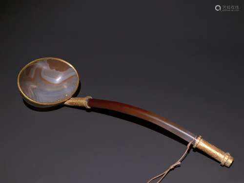 A Chinese Agate Spoon With Gilding