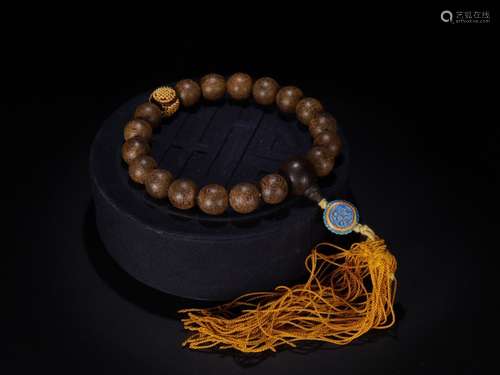 A Chinese Agarwood Bracelet