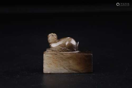 A Chinese Hetian Jade Beast Button Seal