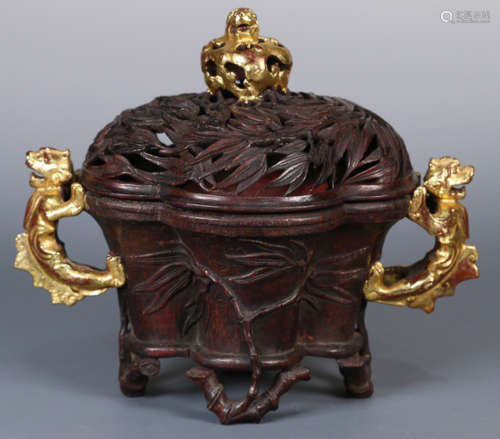 A CHENXIANG WOOD CARVED BAMBOO PATTERN CENSER