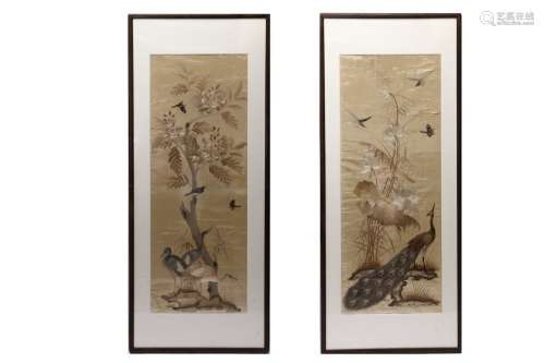 Old Collection  A Pair of Hanging Panels with Suzhou Embroidery of Flowers and Birds