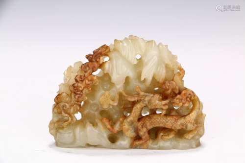 A Hetian Jade Ornament With Dragon and Rockery Design  in the seventeenth century