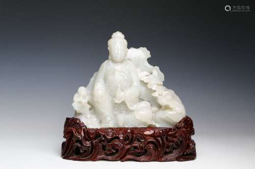 A Hetian Jade Guanyin  Statue       in the seventeenth century