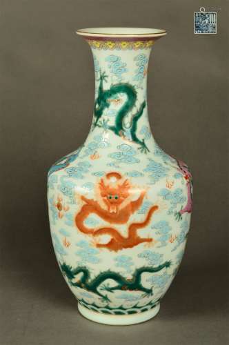 A  Famille Rose Dragon Design Vase      in the seventeenth century