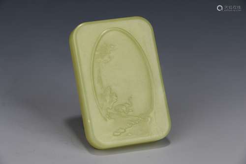 A  Yellow Hetian Jade Tablet with Crane Design   in the seventeenth century