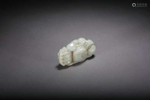 A Hetian Jade  Piece  with the Design of Lotus and Buddha's Hands    in the seventeenth century