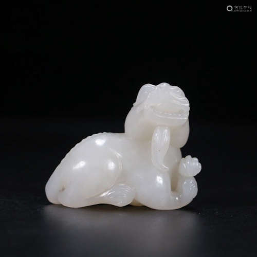 A Chinese Hetian Jade Carved Ornament