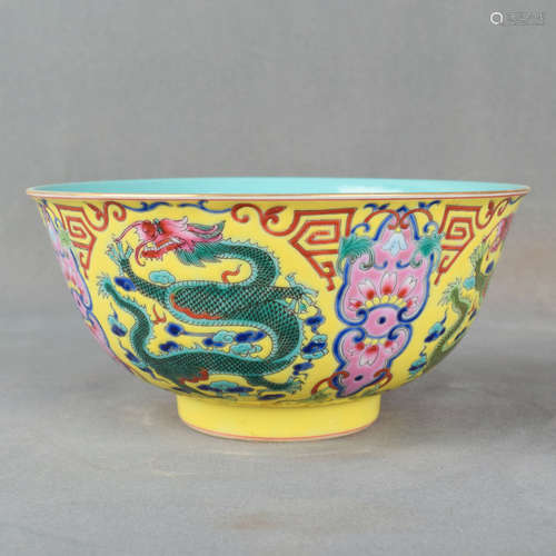 A Chinese Enamel Dragon Pattern Porcelain Bowl