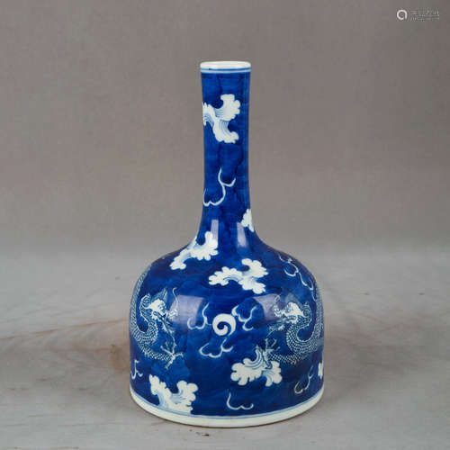 A Chinese Blue and White Floral Porcelain Bell-shaped Zun