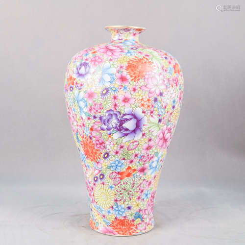 A Chinese Famille Verte Gild Floral Porcelain Vase