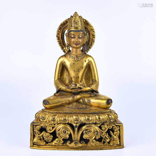 the Qing dynasty            Bronze gilded Amitabha