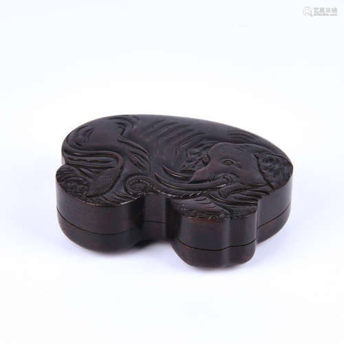 the Qing dynasty            Rosewood pictographic powder box