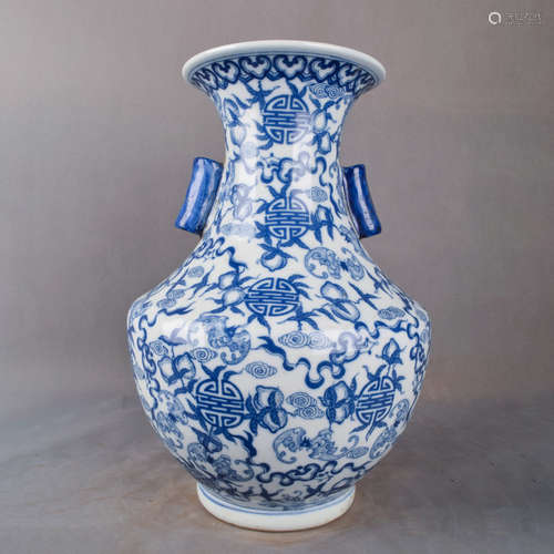 A Chinese Blue and White Porcelain Double Ears Vase