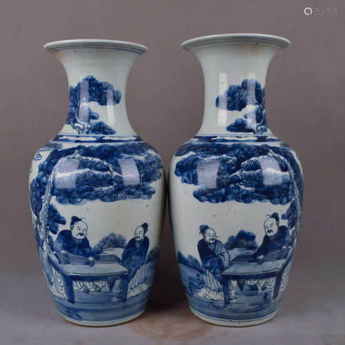 A Chinese Blue and White Figure Painted Porcelain Vase