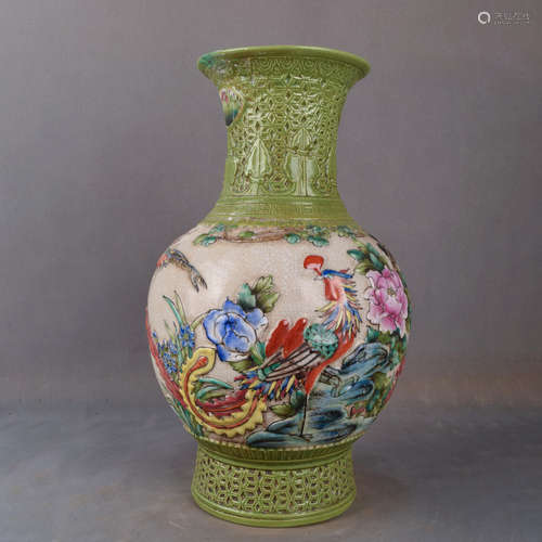 A Chinese Famille Rose Relief Flower&Bird Pattern Porcelain Vase