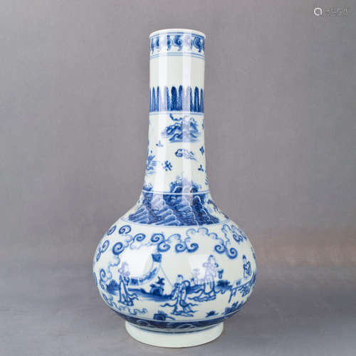 A Chinese Blue and White Figure Painted Porcelain Flask