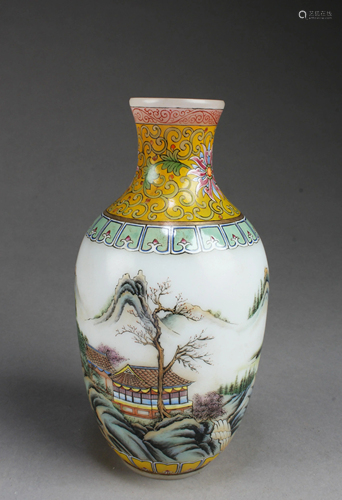 Chinese Peking Glass Vase