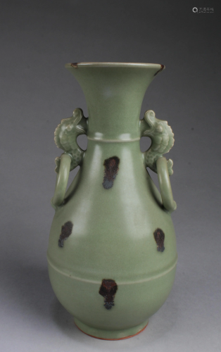Chinese Procelain Vase