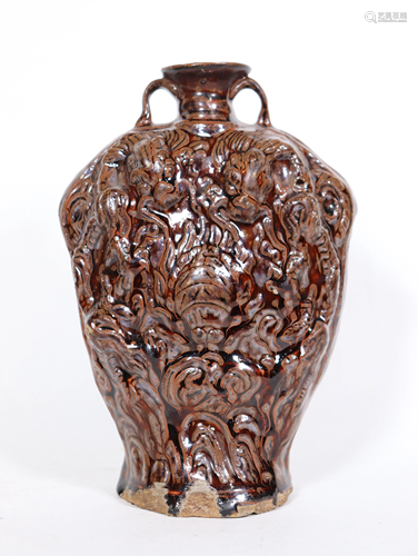 Chinese Ming Dynasty Cizhou Dragon Flask Vase