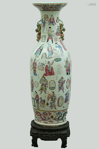 Chinese 19 C Palace-Size Porcelain Hero Vase