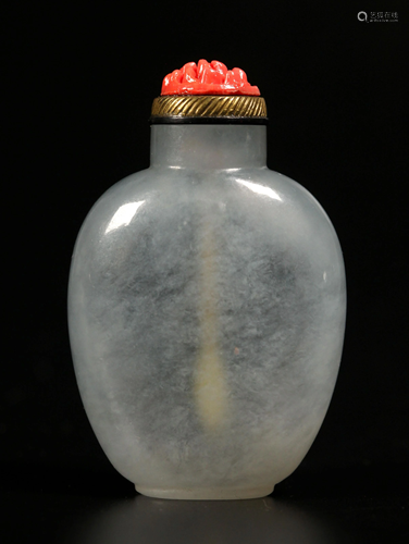 Very Well Hollowed Chinese Jadeite Snuff Bottle