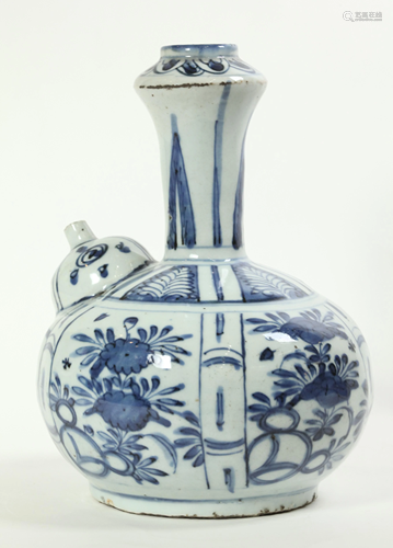 Chinese Wanli Ming Blue & White Porcelain Kendi