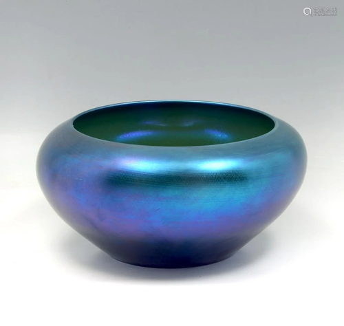 LARGE STEUBEN BLUE AURENE BOWL