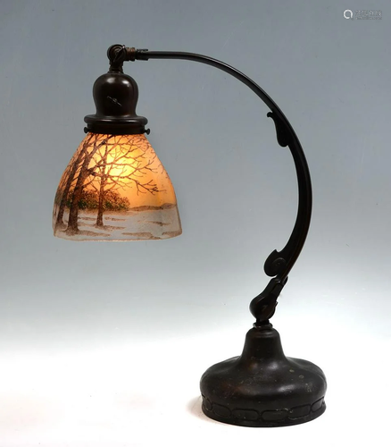 SIGNED HANDEL ART GLASS SHADE & BRONZE LAMP